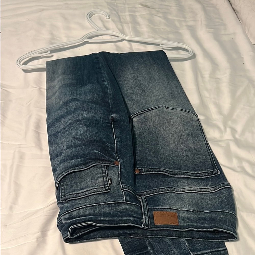 Judy Blue Medium Wash Skinny Fit Jeans